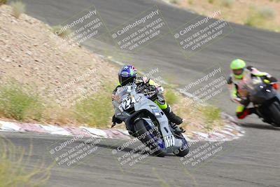 media/Jun-04-2022-WERA (Sat) [[b852bbbd55]]/Race 9 LW Twins Superbike V6 LW D Superstock/